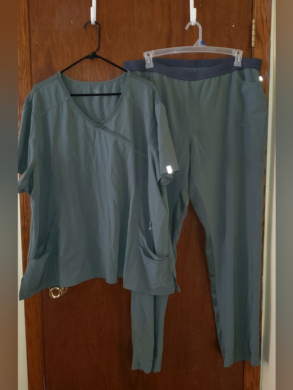Cherokee Infinity  Scrub Set Olive Green Top Sz 5x Pants Sz 2x Tall
